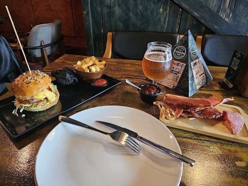 Creatoria Pub - Bar in Batumi - Image 5 - Batumi, Georgia